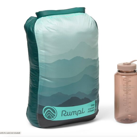 New Rumpl Camp Pillow - Blue cascade fade - NWT - Picture 2 of 9